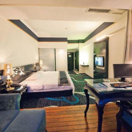 Guilin Sapphire Hotel Exterior photo
