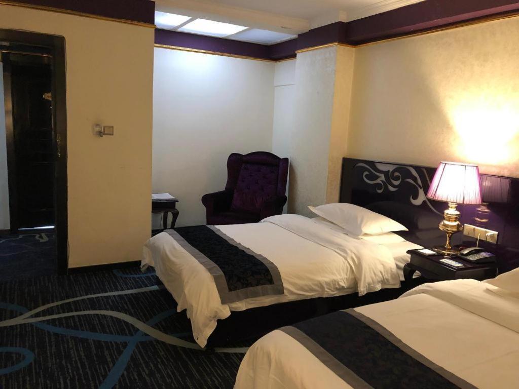 Guilin Sapphire Hotel Exterior photo