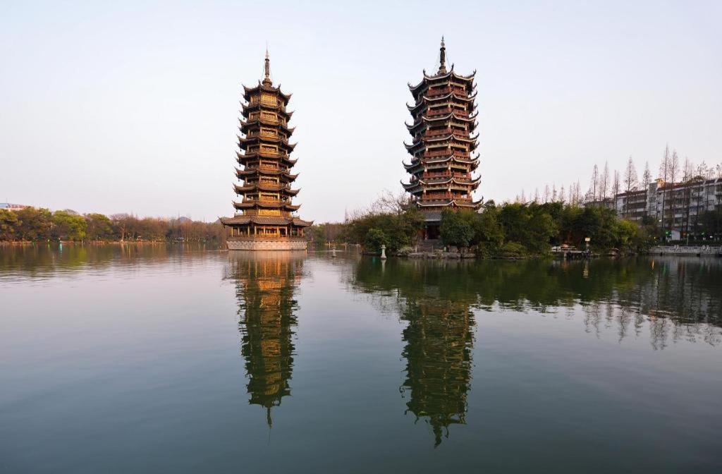 Guilin Sapphire Hotel Exterior photo